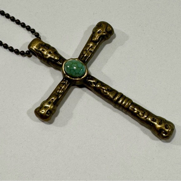 Beautiful, Cross Pendant Necklace - Picture 4 of 4